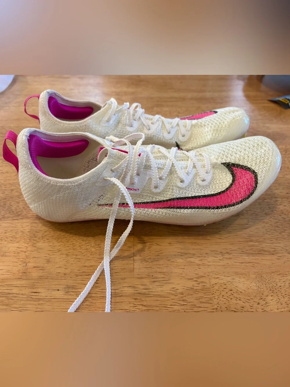 Nike Women’s White & Hot Pink Track Spikes  Women's 11 Men's 9.5